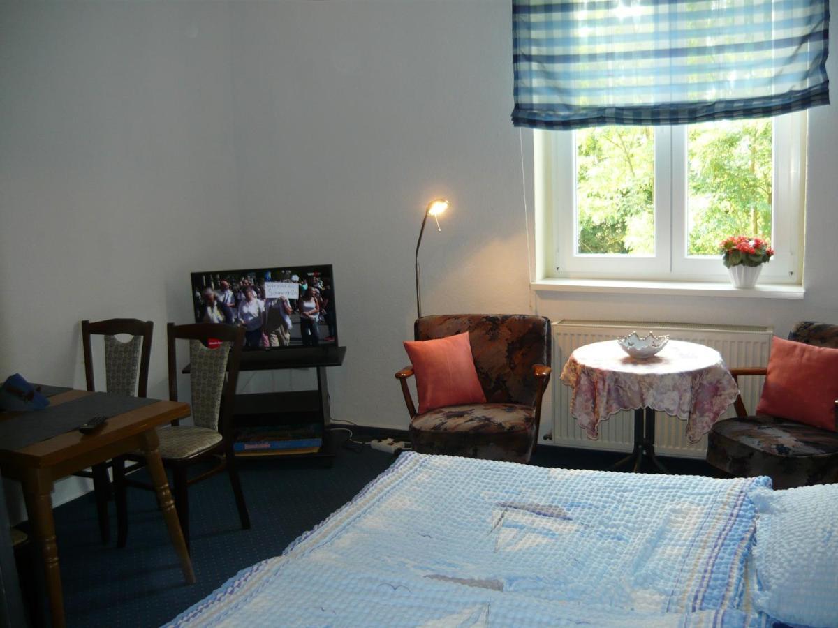 Ferienwohnung Südseite Nossentiner Huette Exterior foto